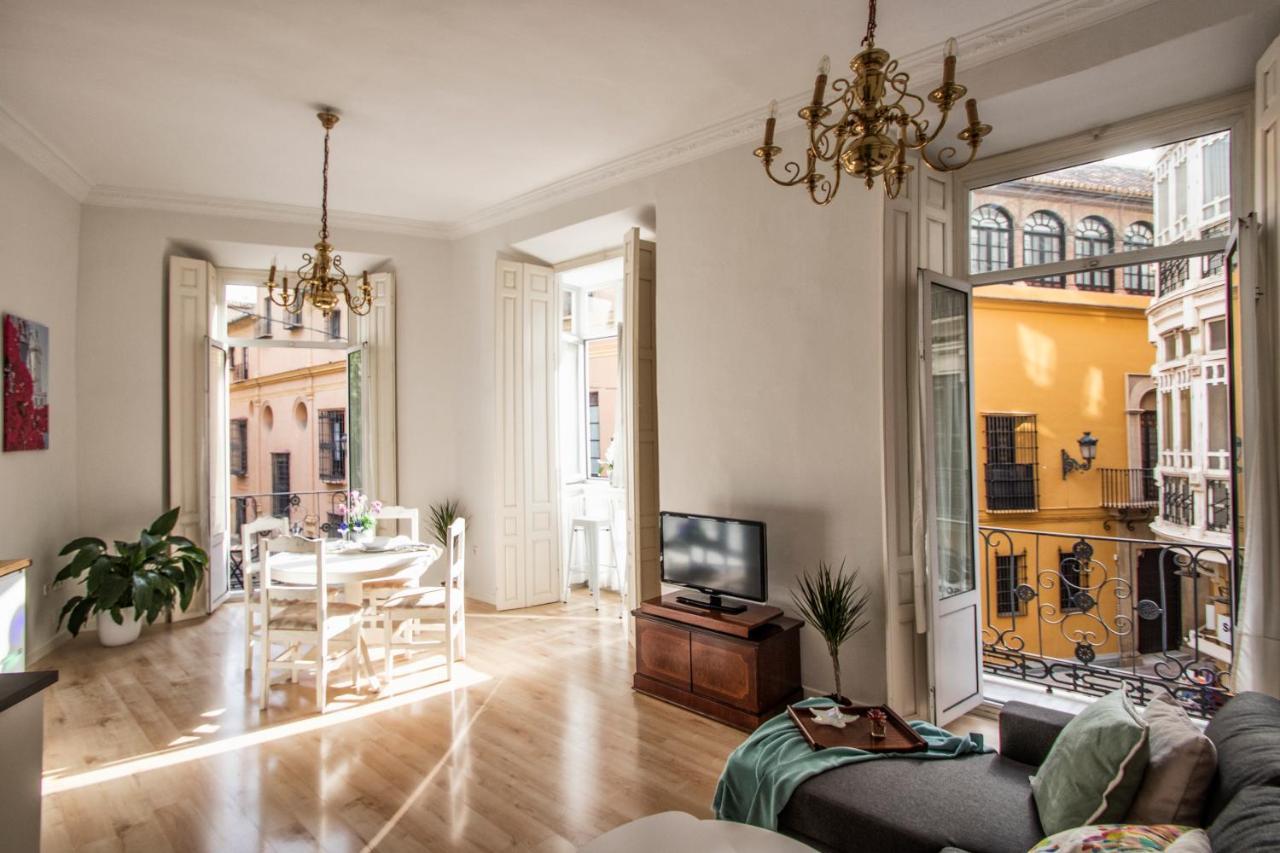 Luminoso Apartamento De Dos Habitaciones Con Vistas A Las Catedral Málaga Extérieur photo