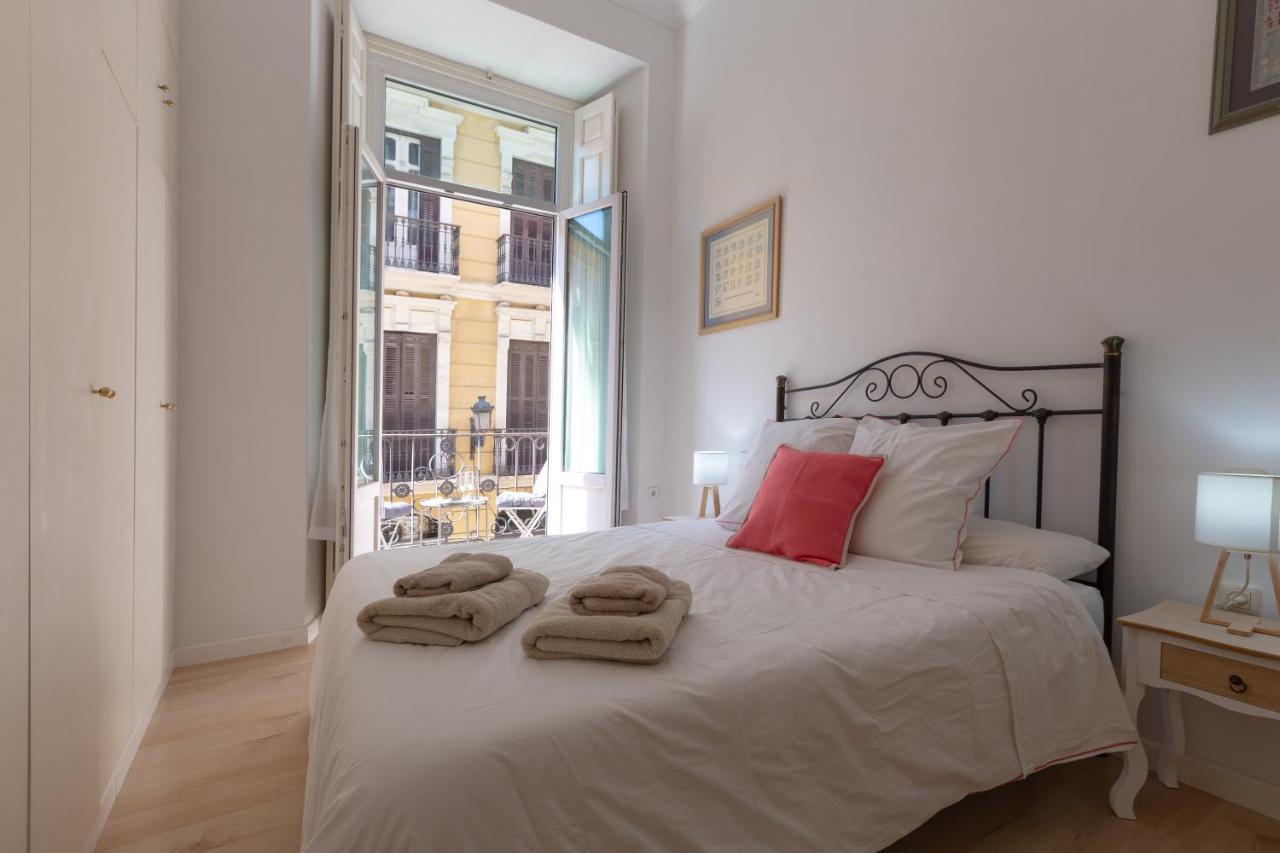 Luminoso Apartamento De Dos Habitaciones Con Vistas A Las Catedral Málaga Extérieur photo
